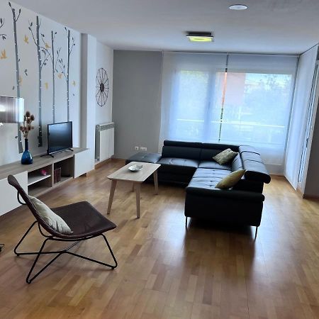 Juncal Bonito Loft, 110 M2 Apartment Zaragoza Exterior photo